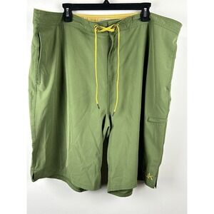 Huk Fishing Men's Sz 42 Green Board 59% Polyester / 11% Elastane Shorts